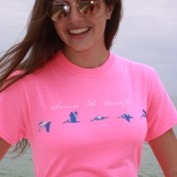 woman female pelicans beach tee atb0557