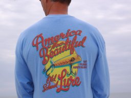 man-male-pflueger-fishing-lure-ocean-ATB0585