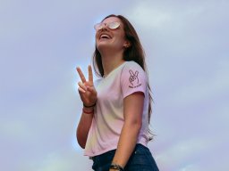 woman-female-tie-dye-peace-sign-ATB0139a_fave